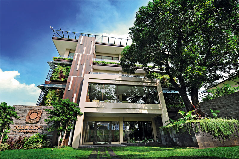 NOW! JAKARTA | Romantic Couple Spa at Hotel Borobudur