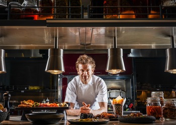 Tom’s by Tom Aikens Serves Up New Sunday Roast and Gourmet Indulgence