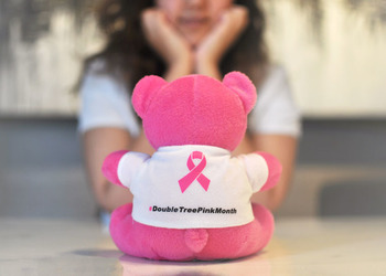 1.000 Pink Bears for Breast Cancer Awareness by DoubleTree by Hilton Jakarta