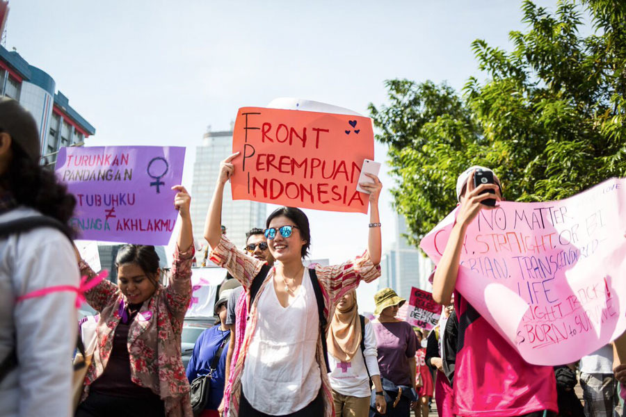 indonesian woman