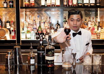 Shaken or Stirred? Bar Talk with Darren, Nautilus' Bartender
