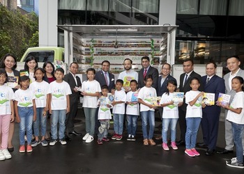 Indonesia Marriott Properties Contribute to Book Donation Program