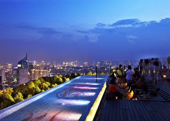 All the Ways You Can Have a Perfect Night at SKYE Jakarta