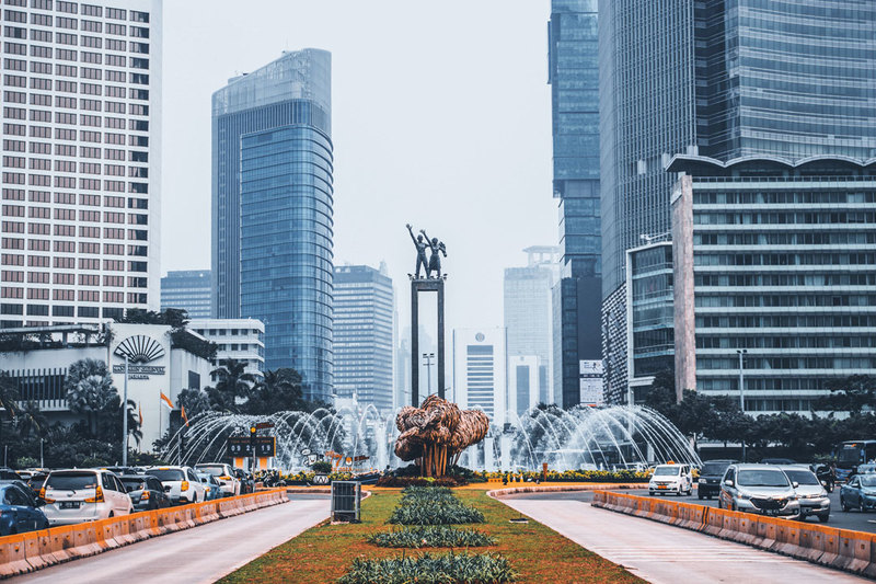 Landscape of Jakarta with Welcome monument 